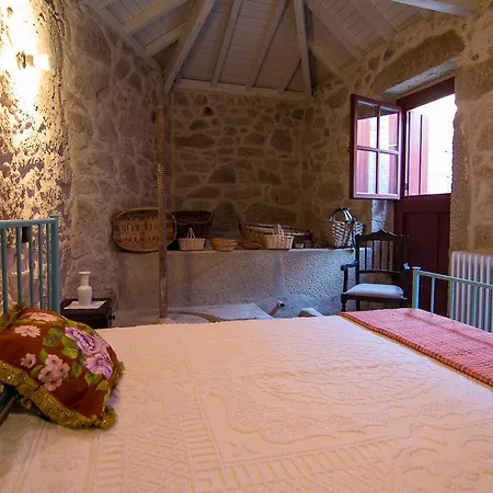 Casas Dos Avos ואלה דה קאמברה