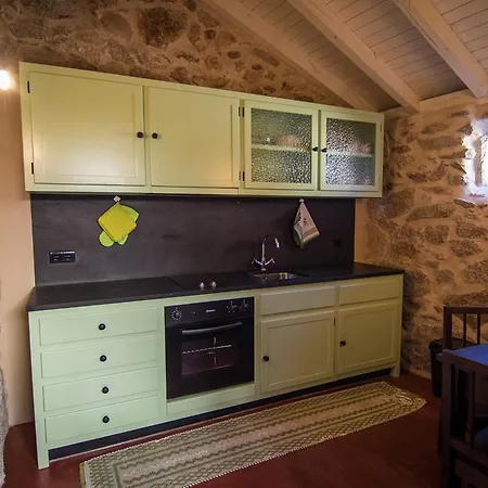 カントリーハウス Casas Dos Avos ヴァーレ・デ・カンブラ