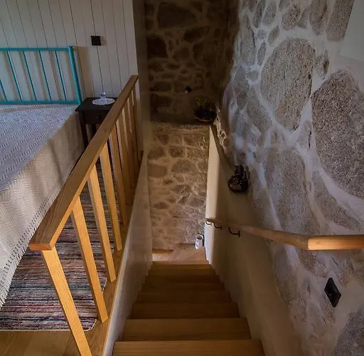 בית כפרי Casas Dos Avos *