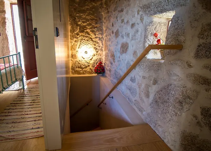 בית כפרי Casas Dos Avos *