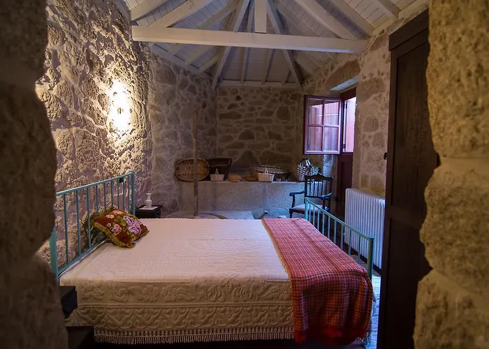 Casas Dos Avos 컨트리하우스 발르 드 캄브라